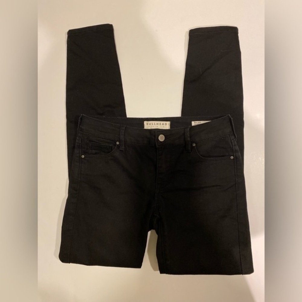 BULLHEAD DENIM CO MIDRISE SKINNIEST BLACK JEANS SIZE 24